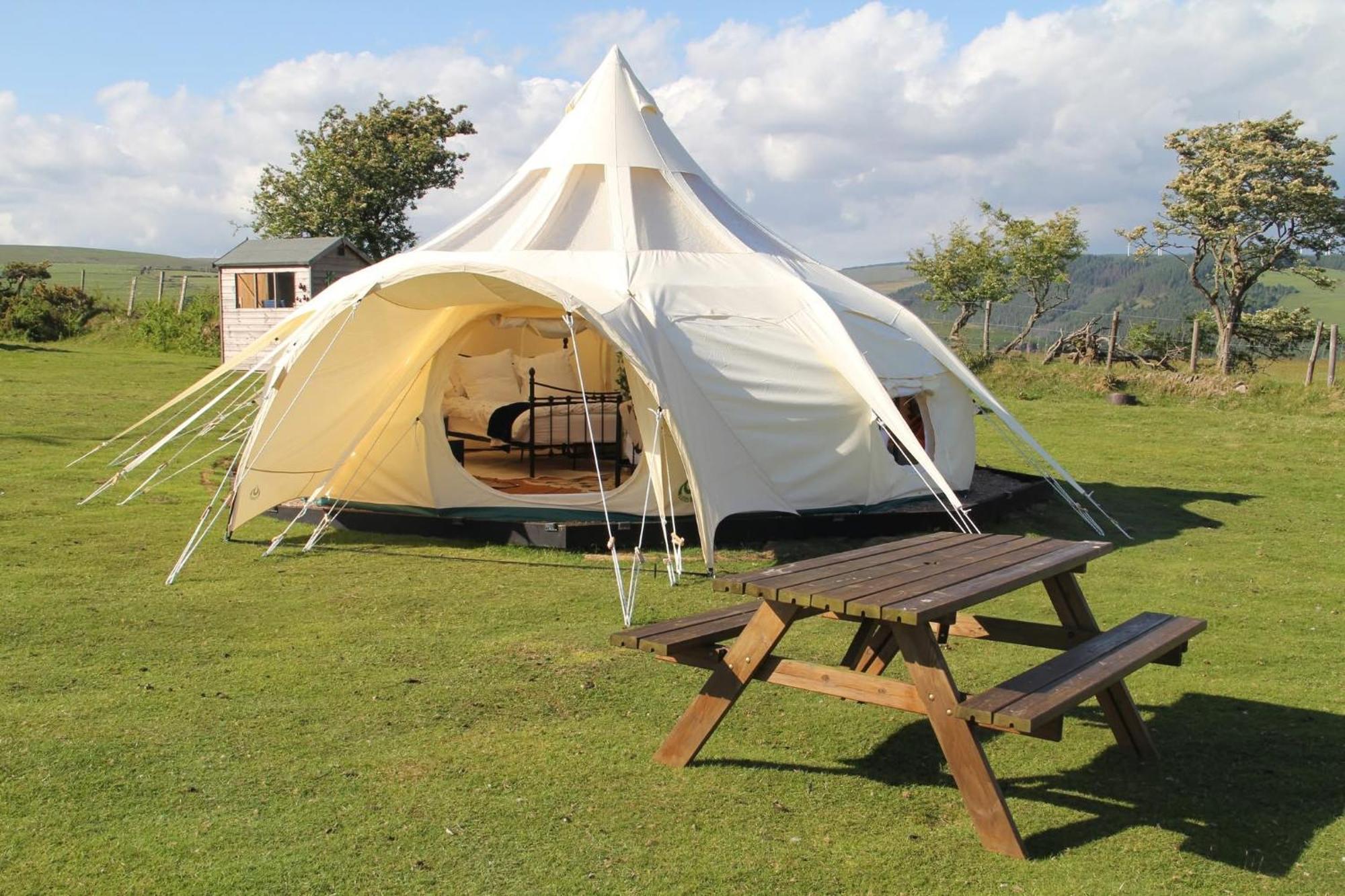 Tal-Y-Fan Farm 6M Stargazer Tent Брідженд Екстер'єр фото